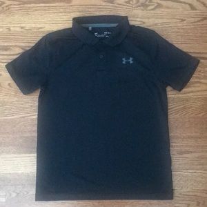 Boy blk Under Armor s/s polo YLG will fit a medium